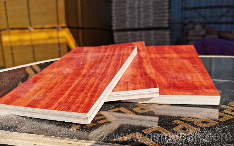 建筑膠合板種類這么多還不知道怎么選?來看看吧!